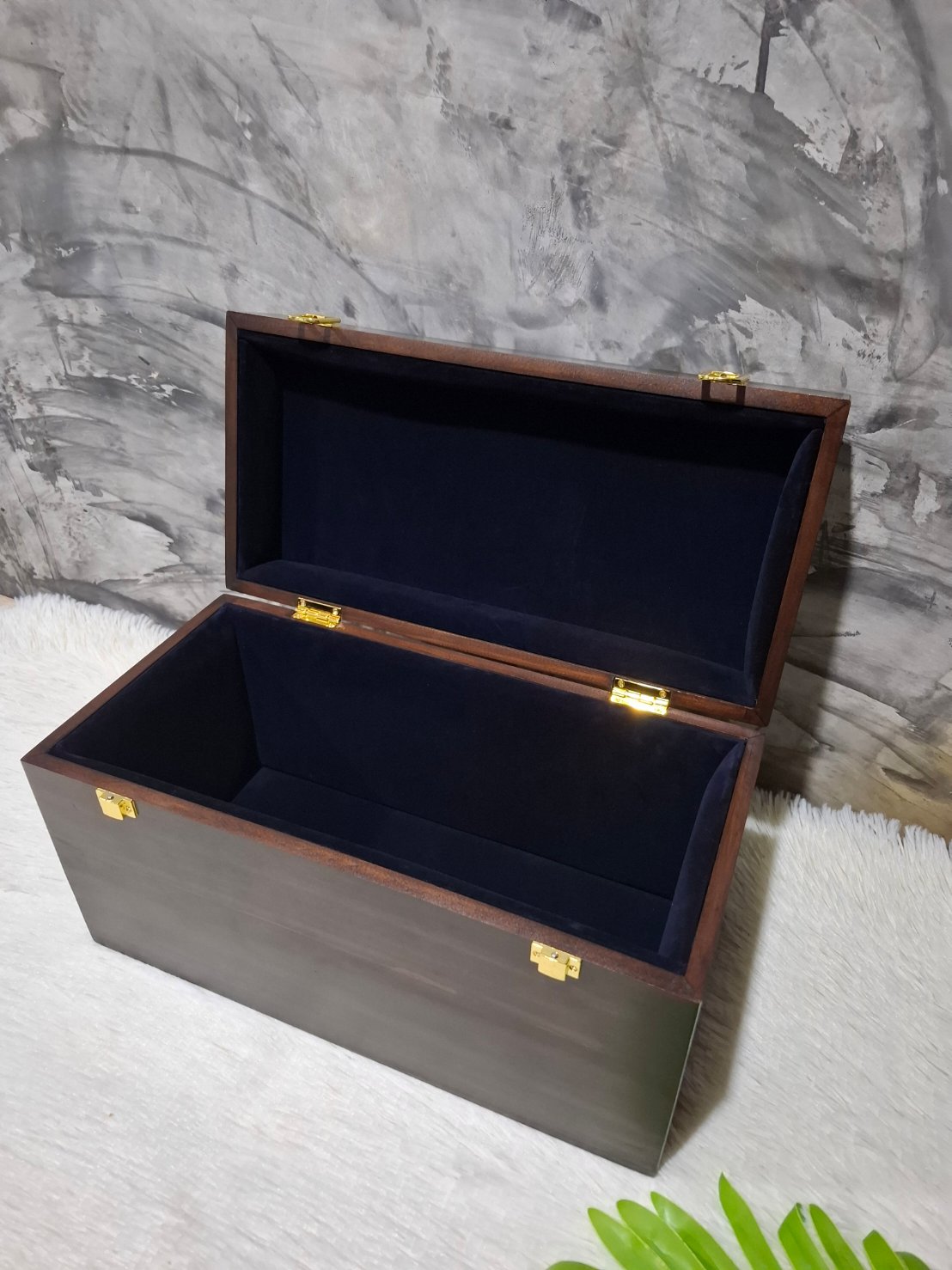 กล่องไม้สนแบบฝาล็อค