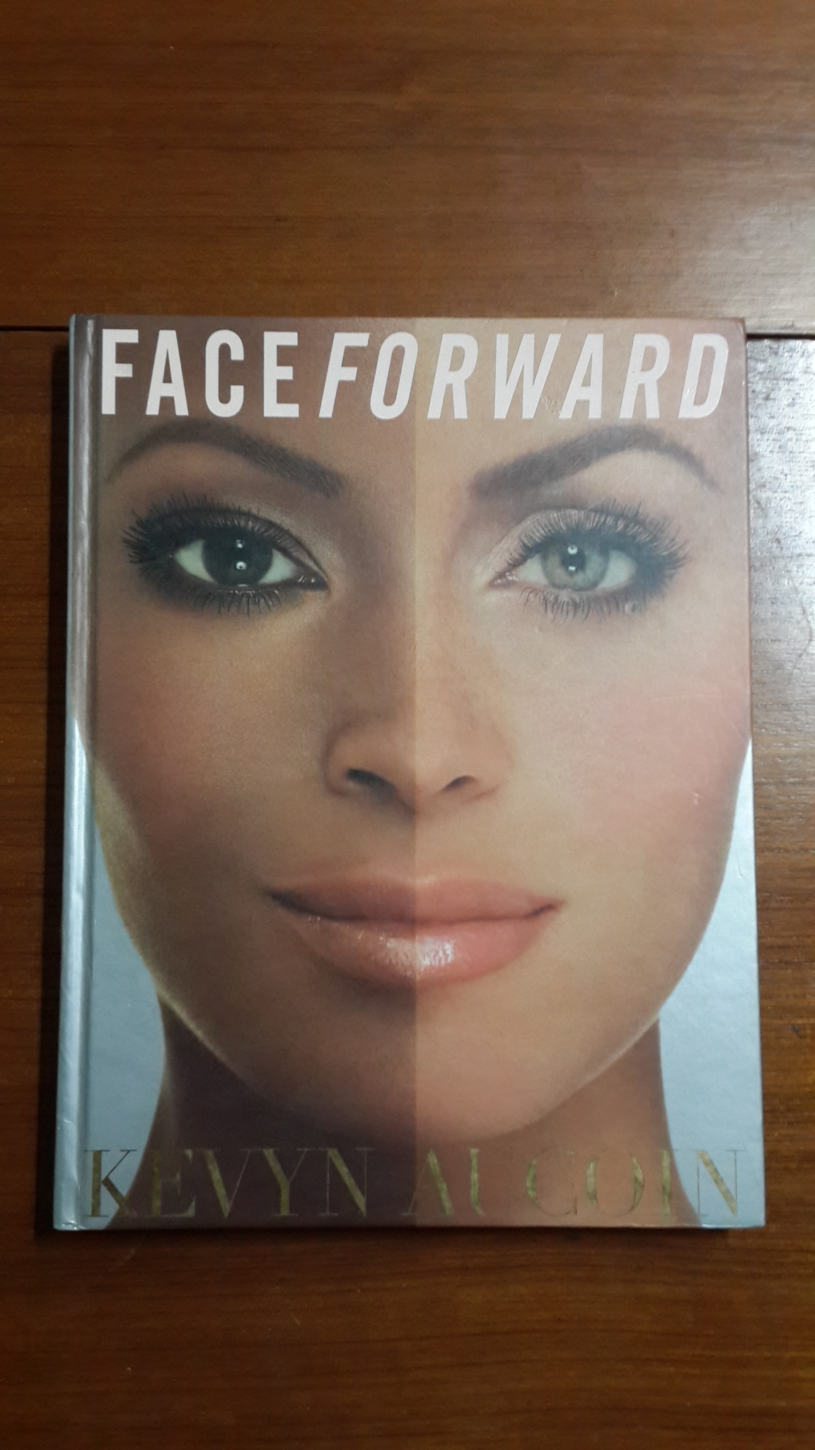 FACEFORWARD / KEVYN AUCOIN
