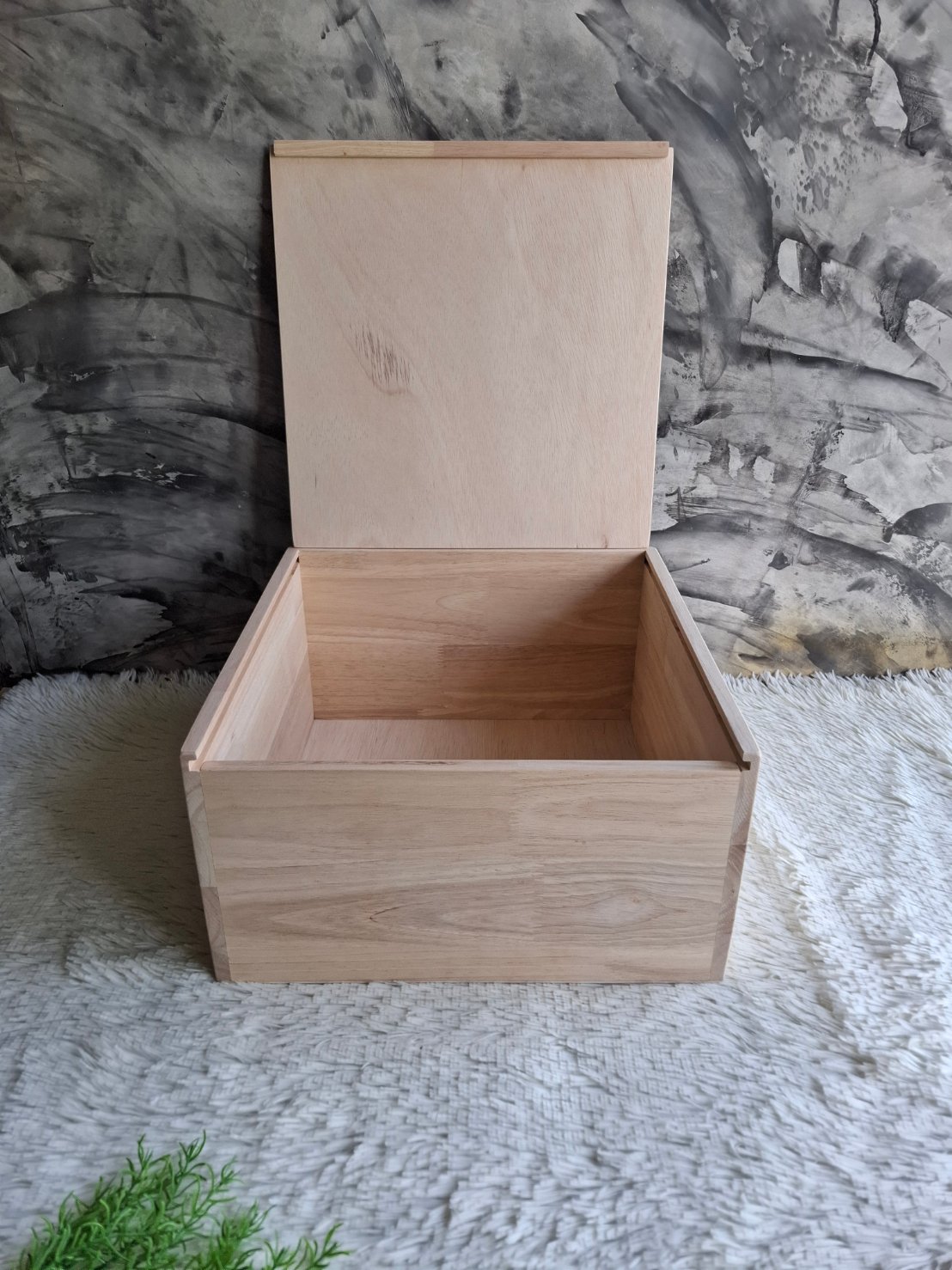 กล่องไม้ฝาสไลด์