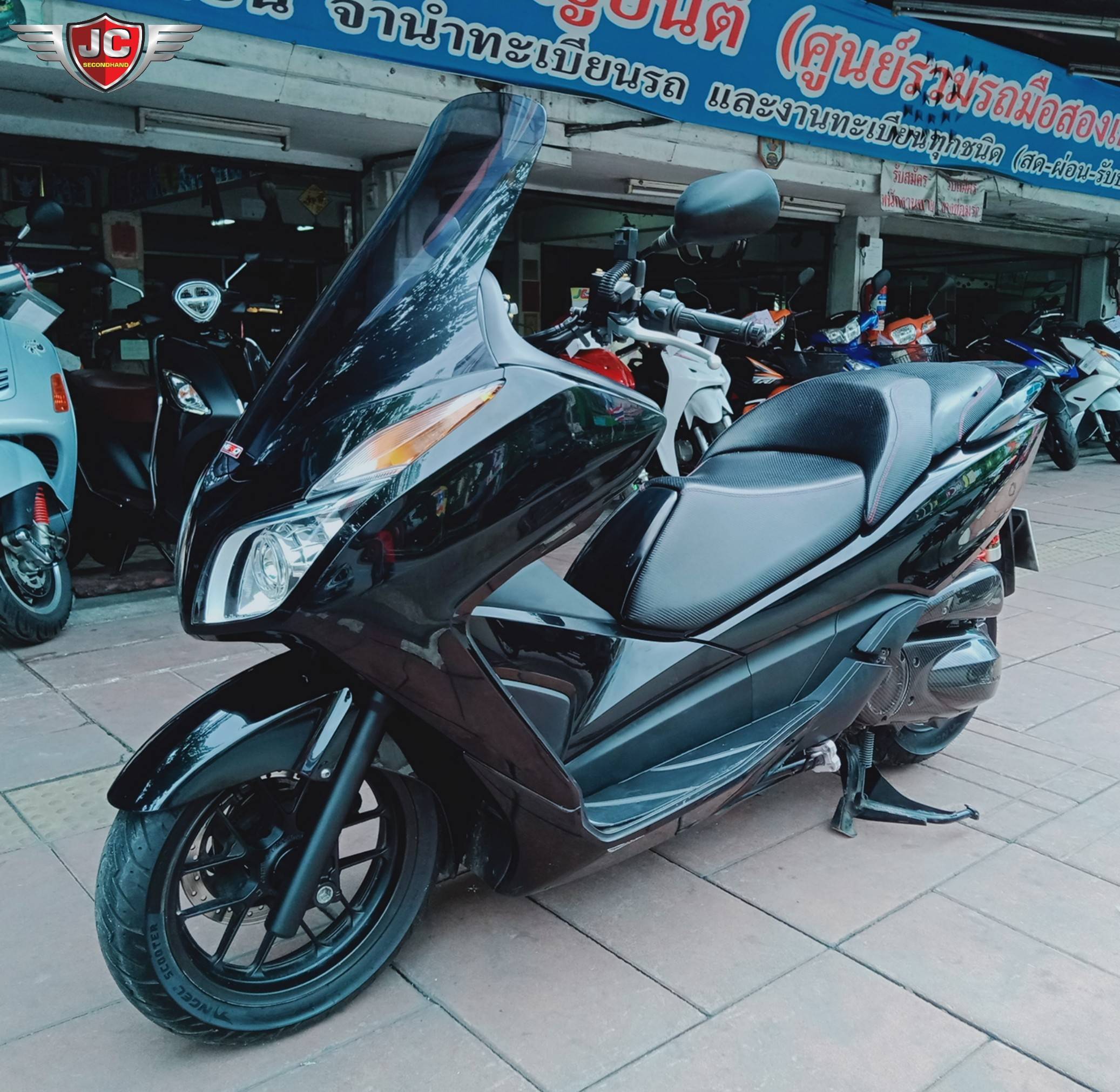 ช่วงนี้เค้าเล่น"ตัวใหญ่"กัน 🤡 HONDA FORZA 300 จดทะเบียนกลางปี 58 สภาพสวยรถวิ่งจบไม่สั่นไม่สะดุด! เครื่องดีสีแท้ทั้งคัน