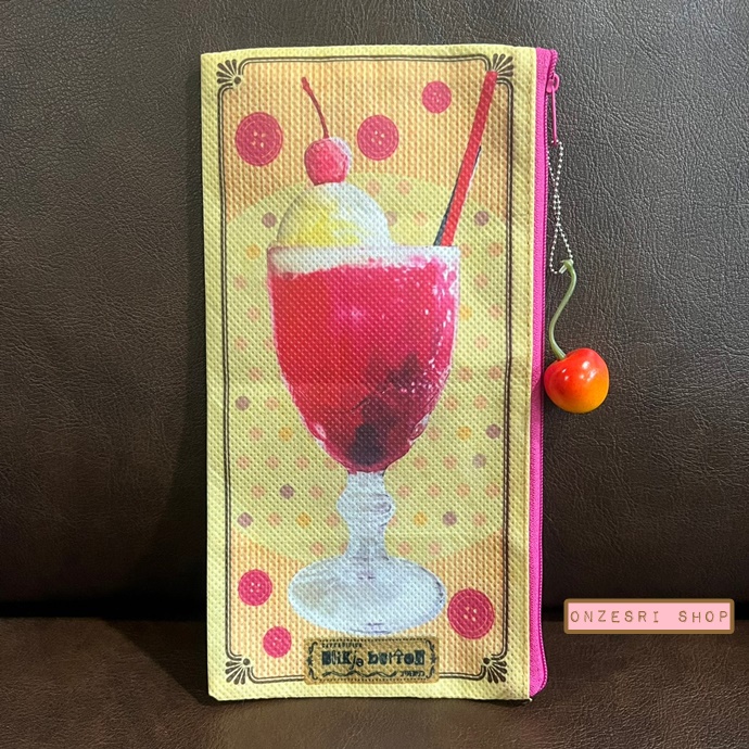 กระเป๋าผ้าสปันบอนด์ Japan Coffee Shop Cream Soda Retro Pouch ใส่เครื่องเขียนได้ ตรงซิปมีห้อยลูกเชอร์รี่ ขนาด 22.5 x 12 ซม. แบบสีแดง