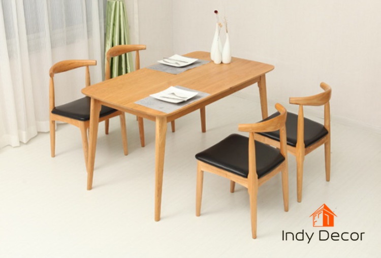 โต๊ะอาหารไม้โอ๊ค รุ่น King สีธรรมชาติ