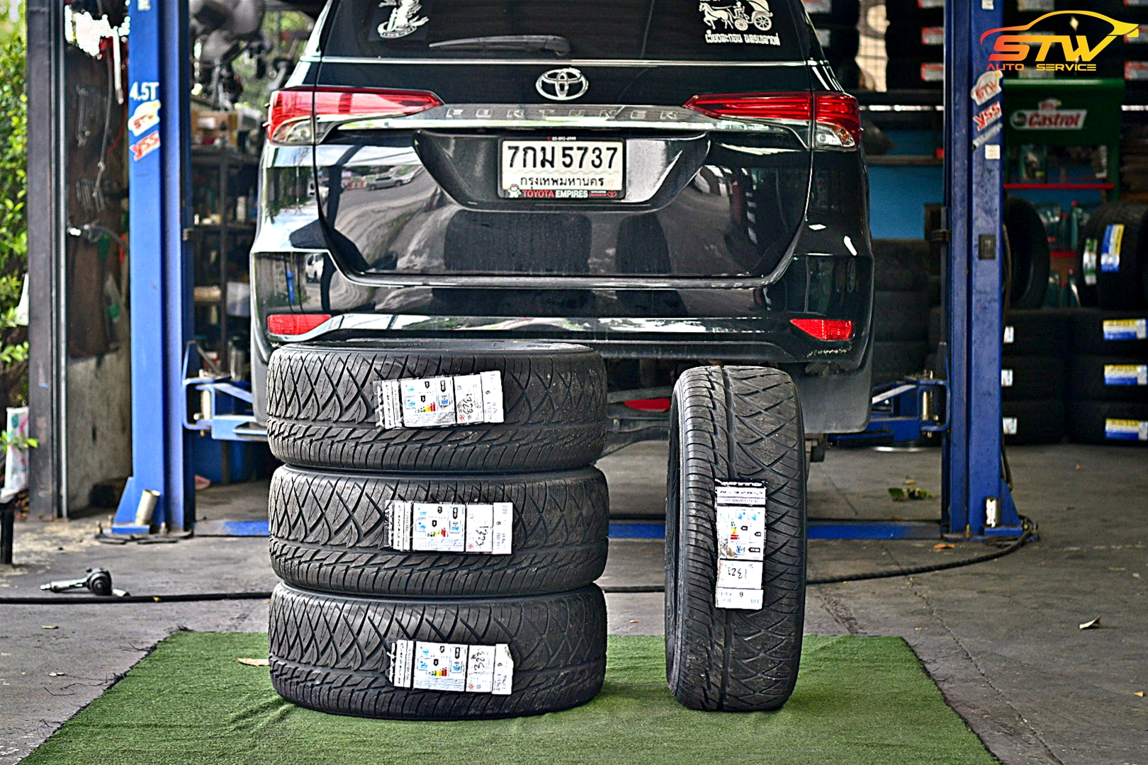 ยาง NITTO NT420SD 265/50R20 111V *MY ติดตั้งใส่ TOYOTA FORTUNER