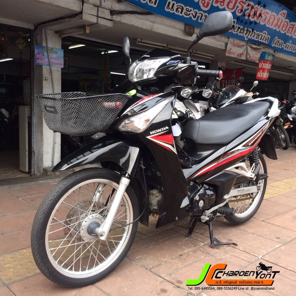 "รถบ้านสภาพดีราคาโดน" HONDA WAVE125i จดทะเบียนปี57 ถูกเพราะเครื่องดัง มีควันออกหน่อยๆ สภาพโดยรวมสวยเดิม
