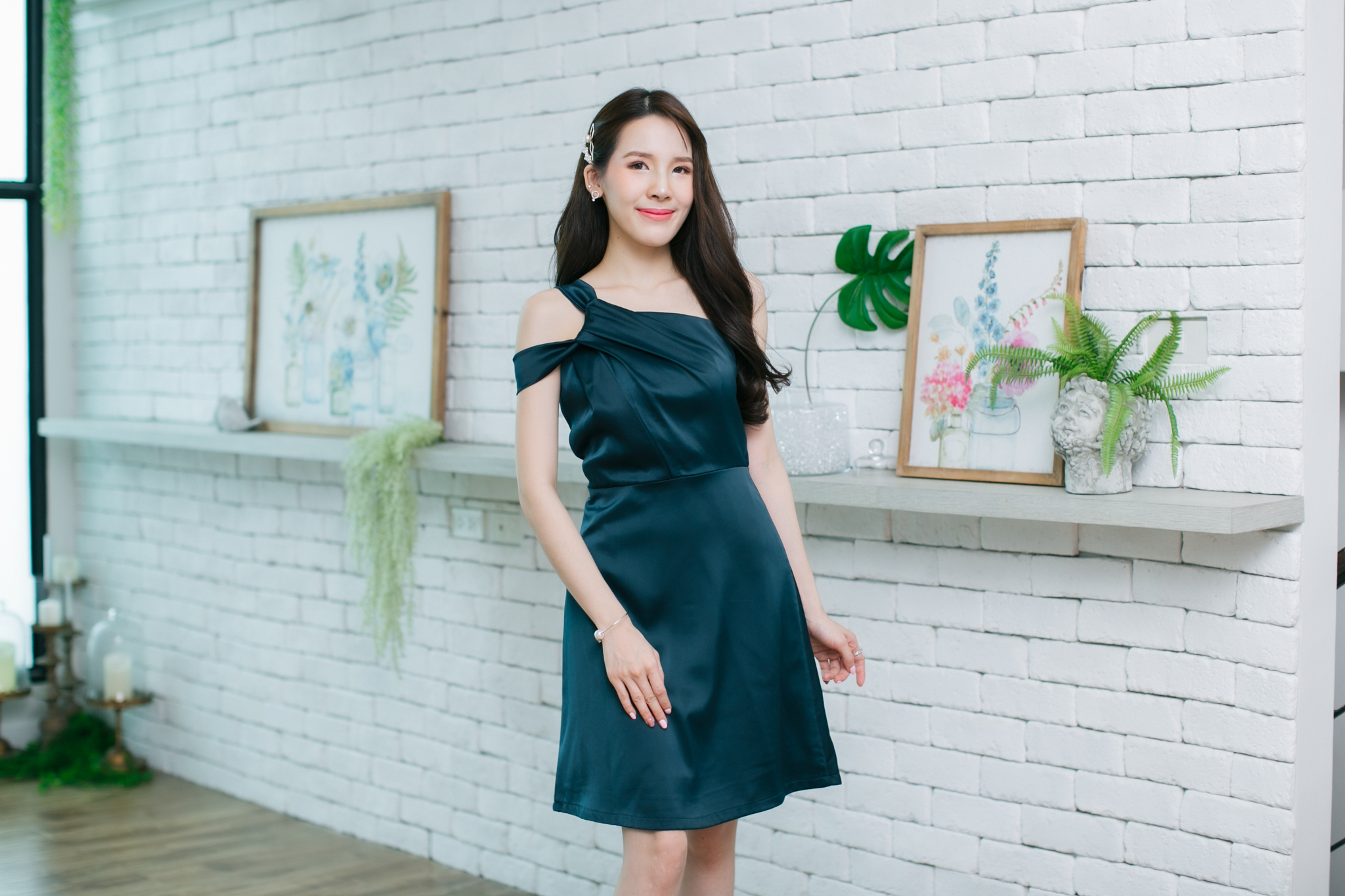 Riya Twist Dress : สีเขียวปีกแมลงทับ [Made by Pastel Time]