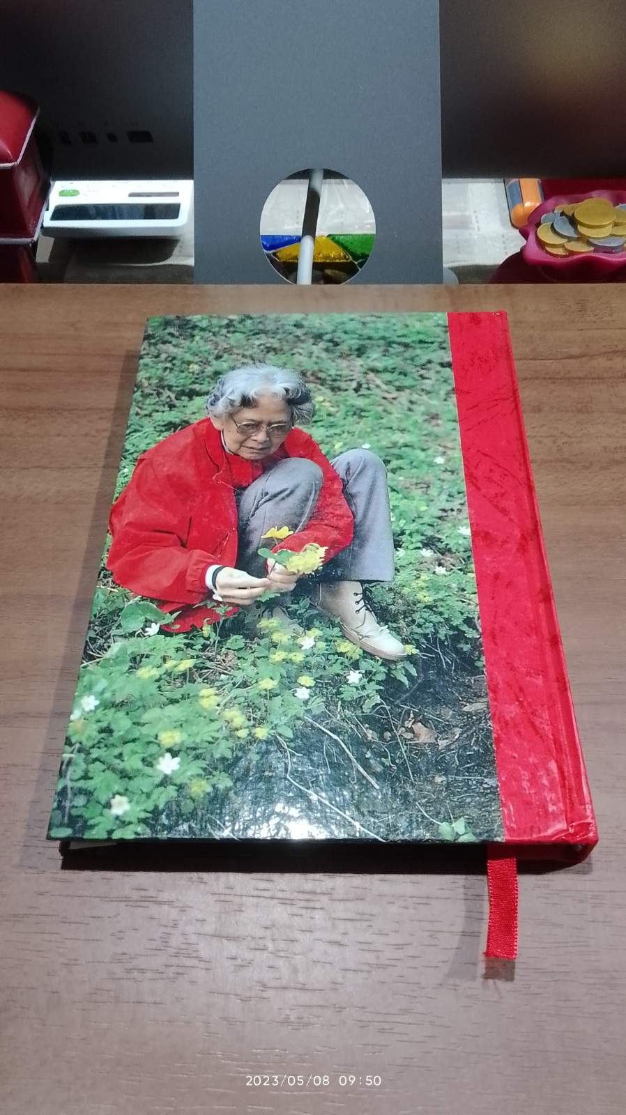 ๙๐ พรรษา แม่ฟ้าหลวง