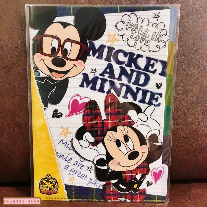 แฟ้ม A4 แยกใส่เอกสารได้ 5 ช่อง ลาย Mickey & Minnie Campus