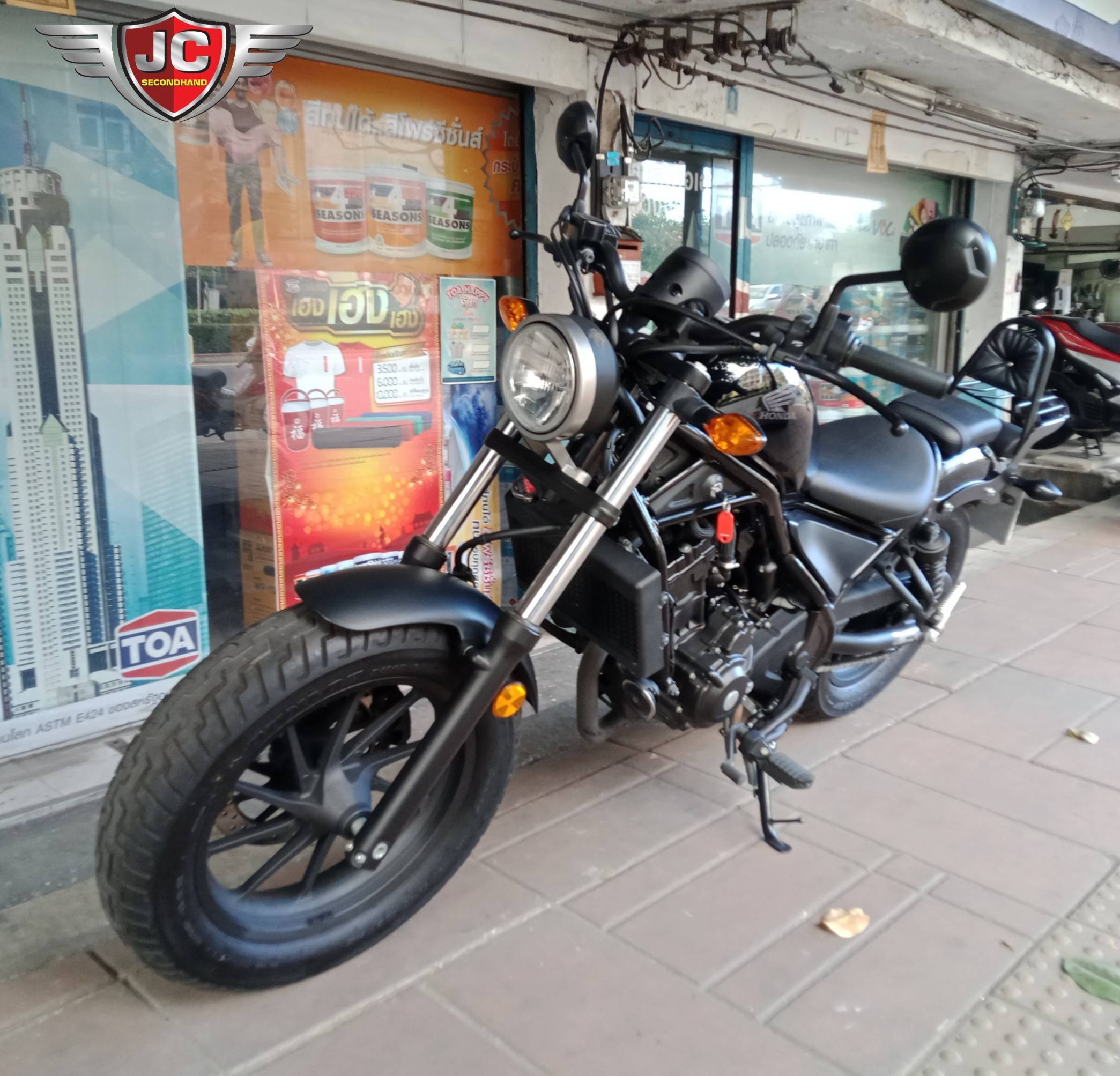 😱 อะไรก่อนคร๊า...อะไรก่อน⁉️ สาย Chopper ต้องไม่พลาด!! HONDA REBEL300 "น้องป้ายแดง" รถกลางปี61 รถบ้านมือเดียวไมล์ 2แท้พันโล สายจอดขนานแท้
