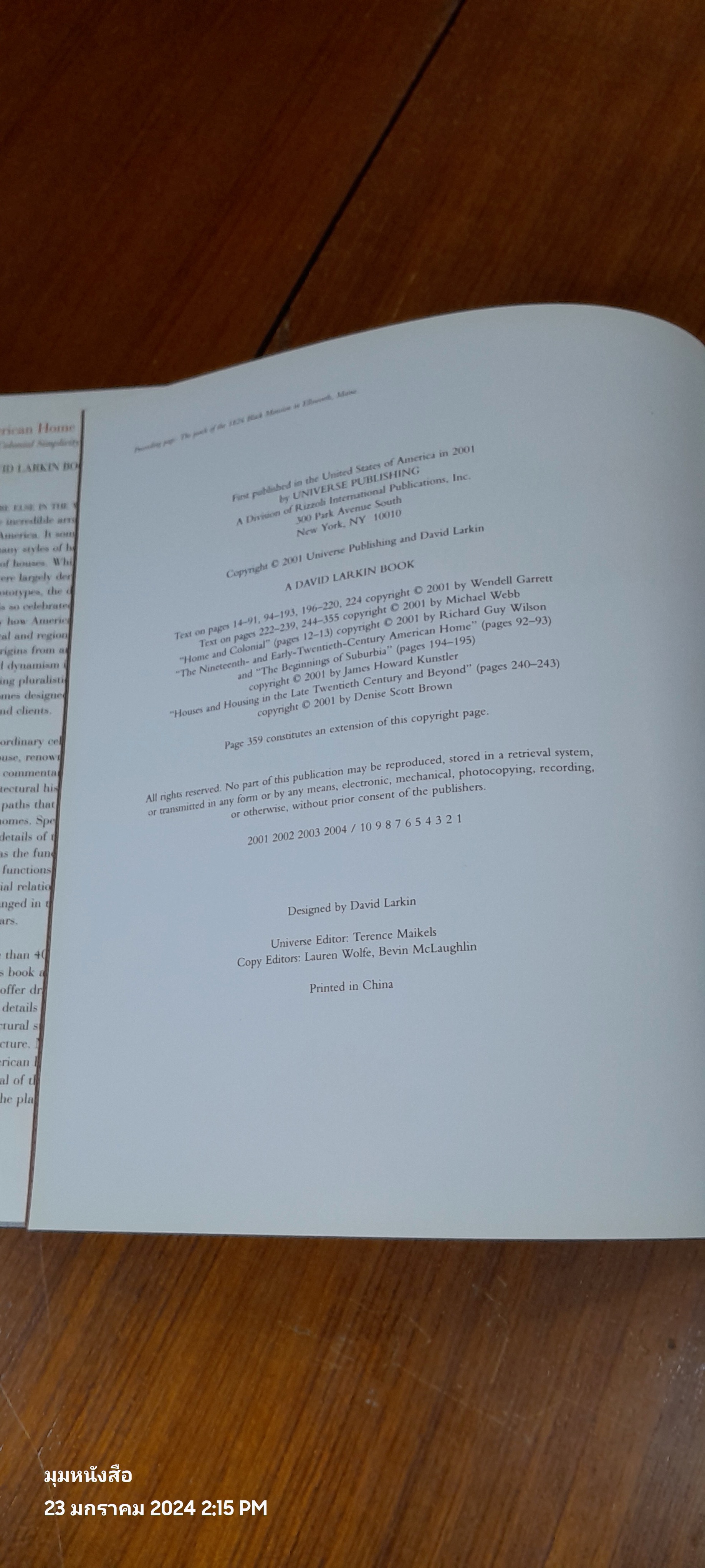 American Home: From Colonial Simplicity to the Modern Adventure / David Larkin