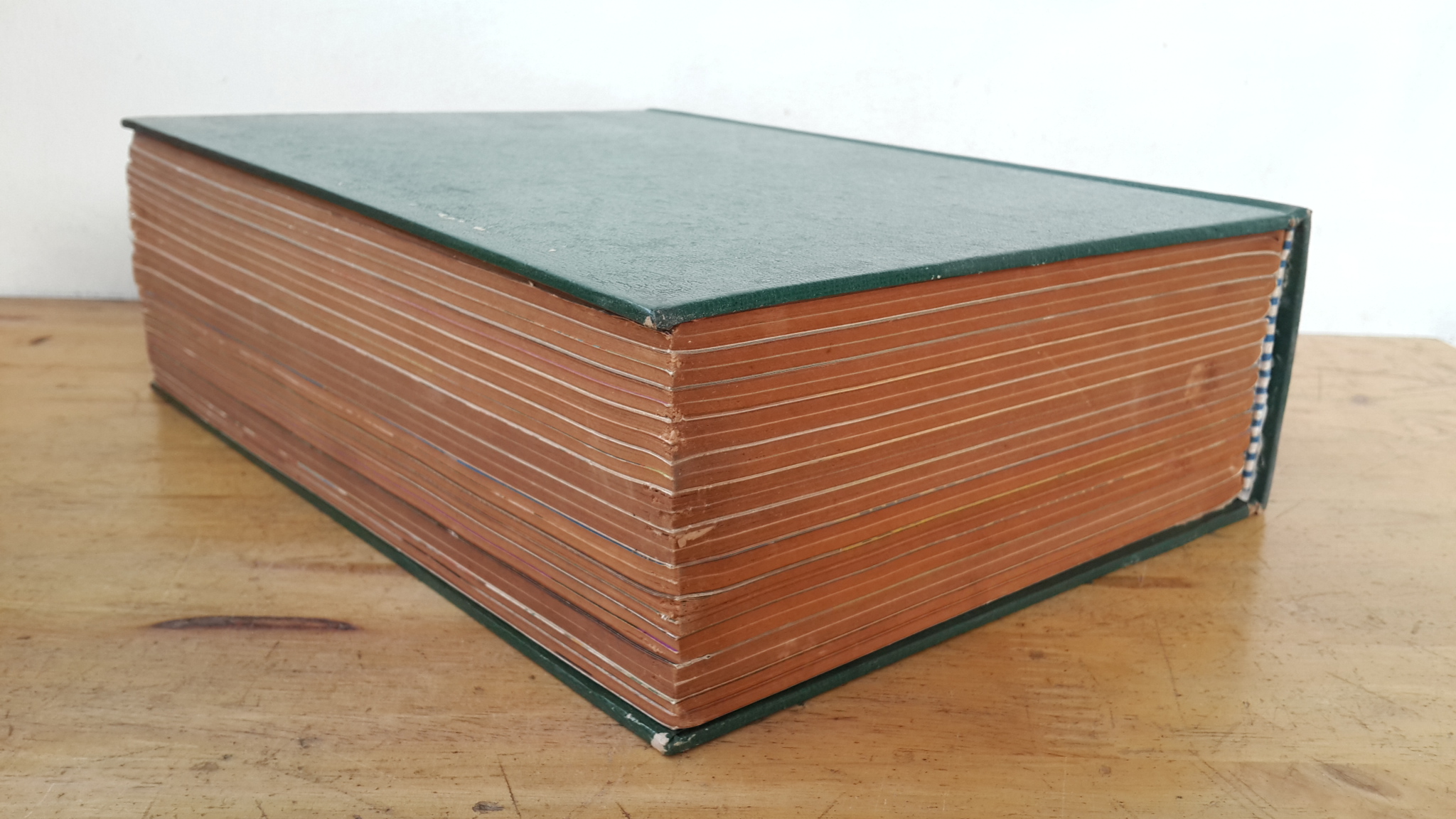 นิตยสาร อาวุธปืน รวมเล่มปี 2532 (ปกแข็ง)