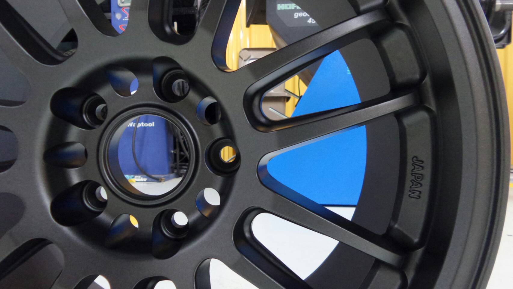 RE30 17"85 5h114.3 et+35 ราคาถูกๆ