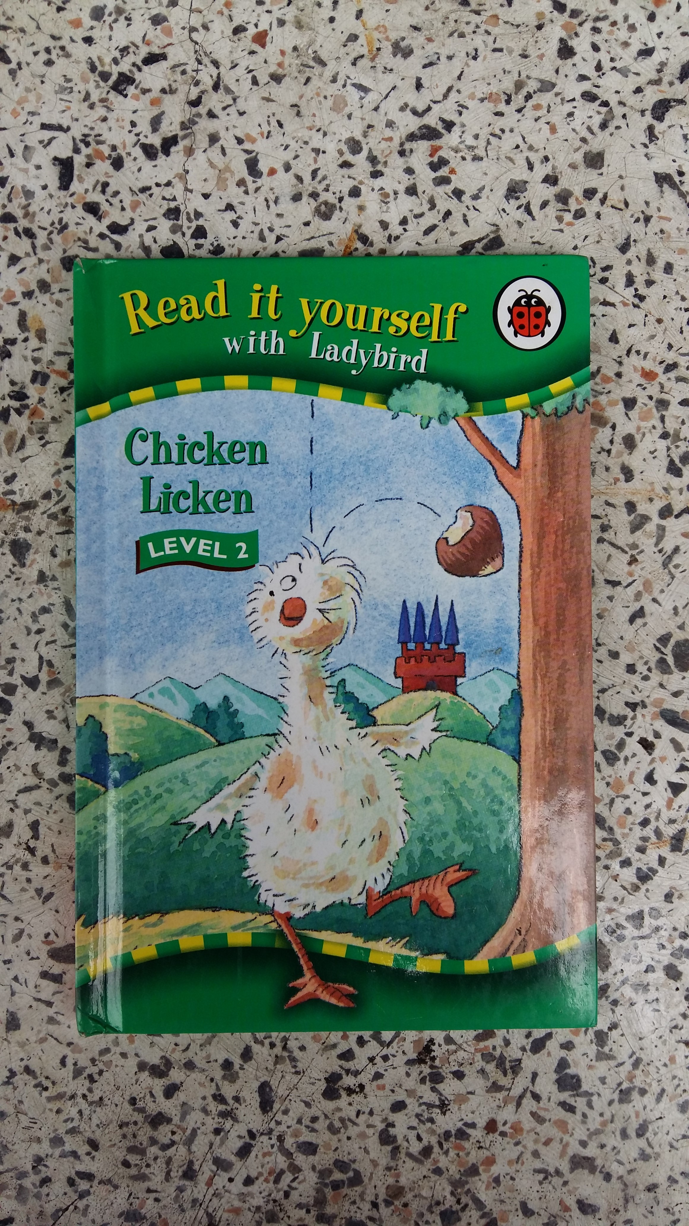 Chicken Licken / Elisabeth Moseng