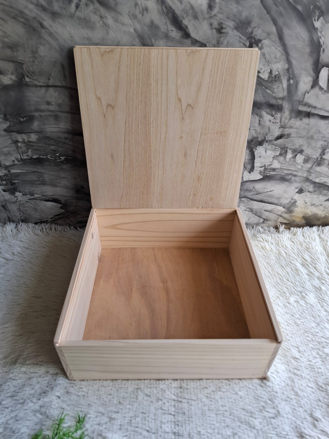 กล่องไม้สนฝาสไลด์