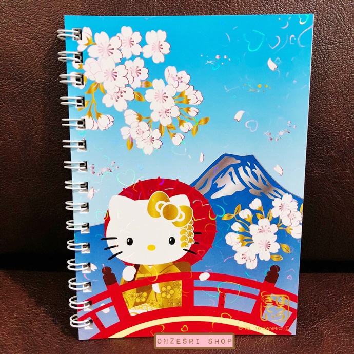 สมุดริมลวด Hello Kitty (Japan Limited) สีฟ้า ลายภูเขาไฟฟูจิ ขนาด 14.8 x 10.5 ซม. มี 80 หน้า
