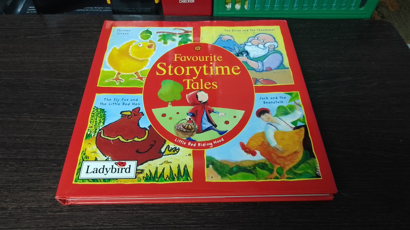 Favourite Storytime Tales : Ladybird
