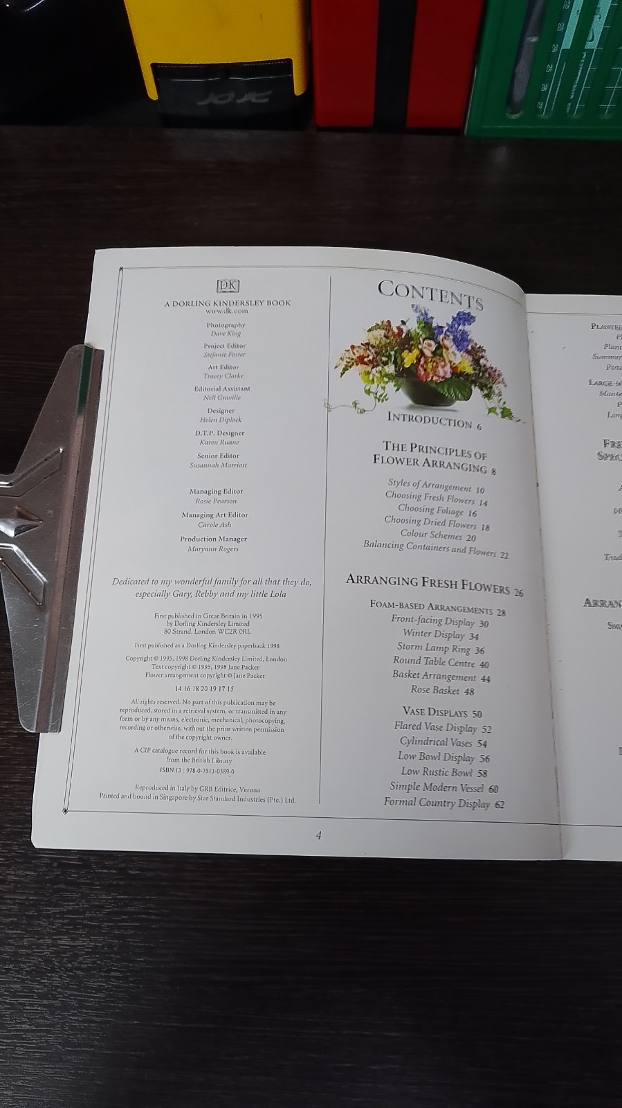 THE COMPLETE GUIDE TO FLOWER ARRANGING / JANE PACKER