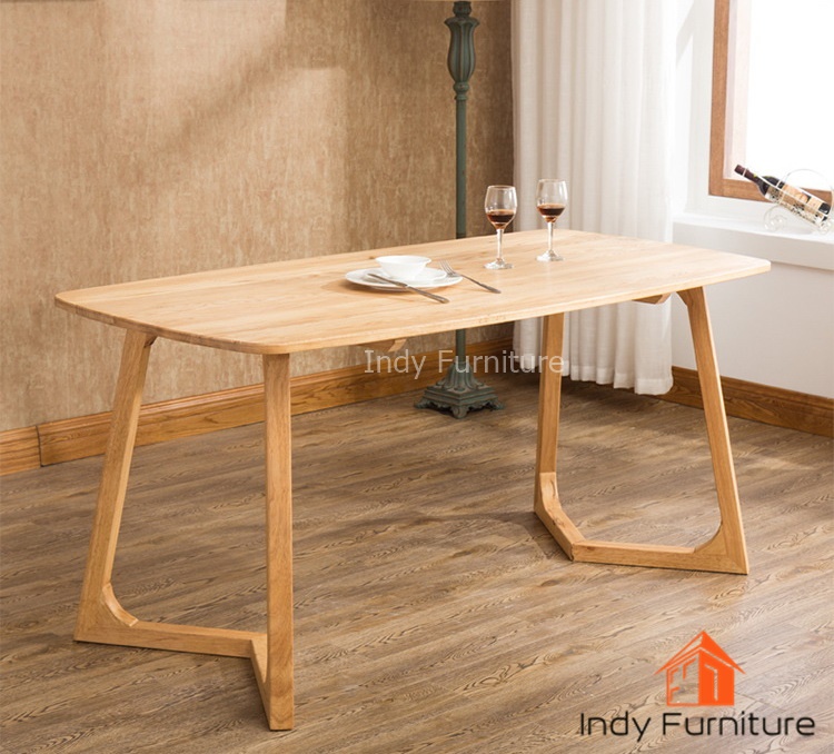 โต๊ะอาหารไม้โอ๊ค รุ่น Ravo 160x79x75 สีธรรมชาติ