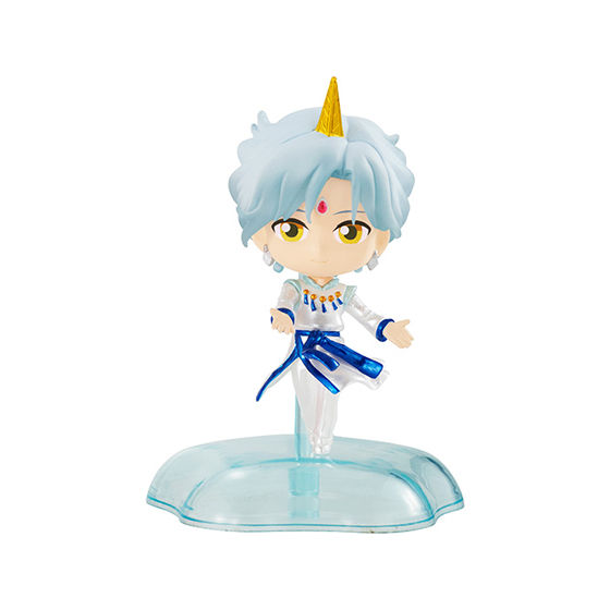 Sailor Moon Eternal Twinkle Statue 2 เป็นโมเดลแบบตั้งได้ น่ารักมาก สูงประมาณ 6 ซม. มี 3 แบบให้เลือก