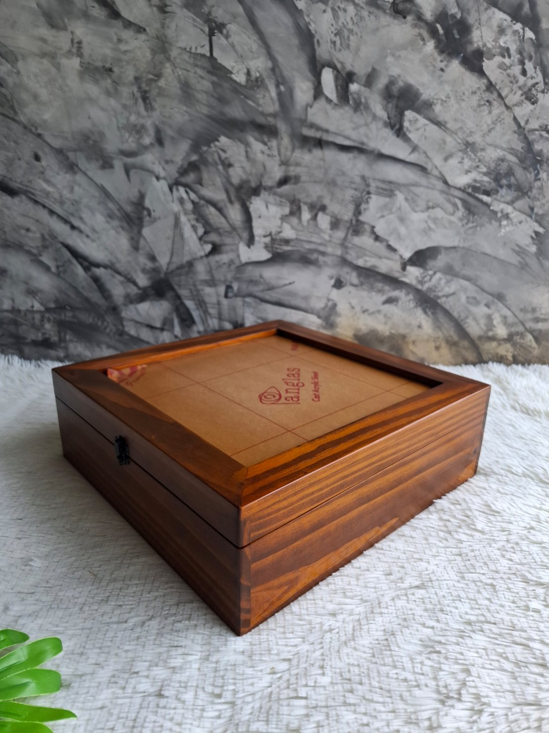 กล่องไม้ฝาอครีลิค