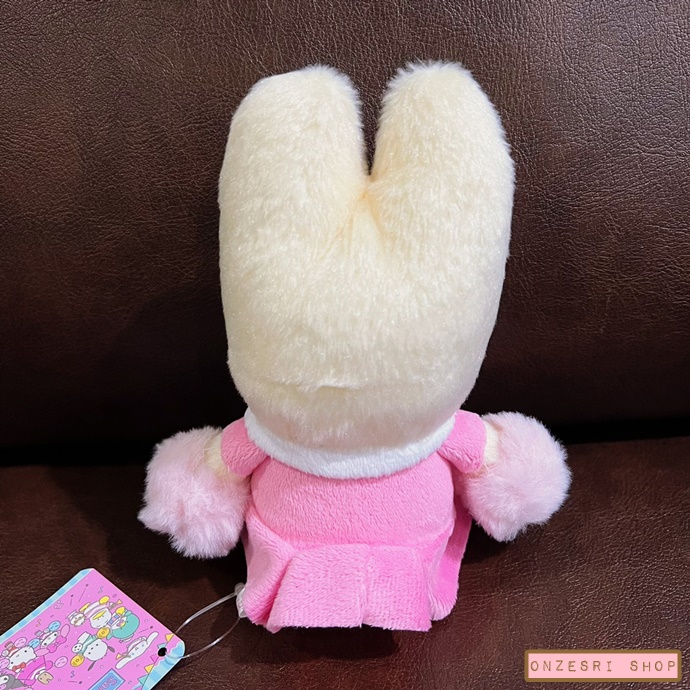 ตุ๊กตา Sanrio Characters Cheerleader Doll แบบ Marron Cream ขนาด 17 x 16 x 9 ซม.