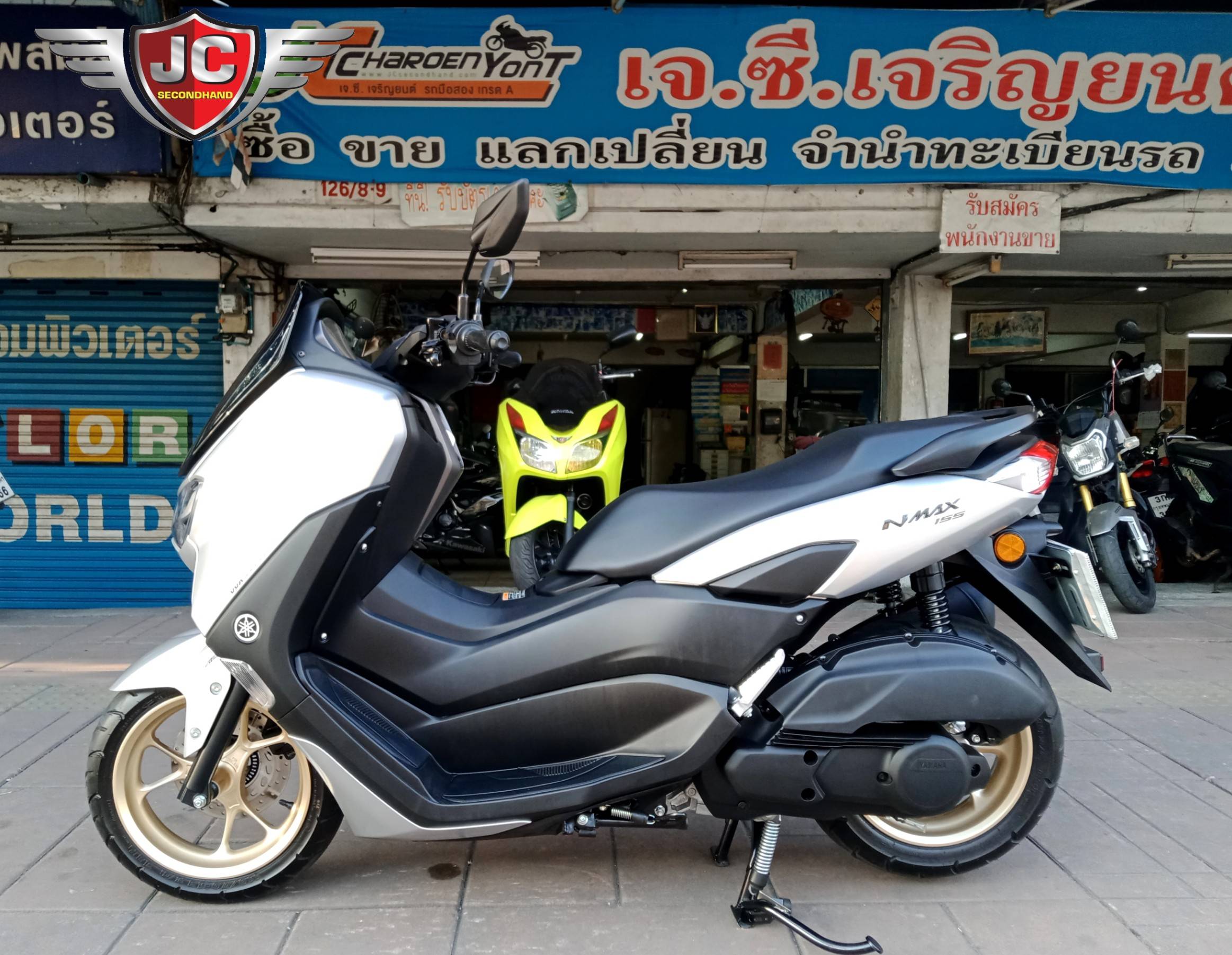 🥰นางฟ้ามาเยือน🥰 จ้า AII NEW YAMAHA N-MAX 155 รถเดือนกว่าๆ ไมล์(1)พันโล!! แฝดป้ายแดง นะค่ะ ไม่ต้องบรรยายเยอะ ระบบครบวงจร