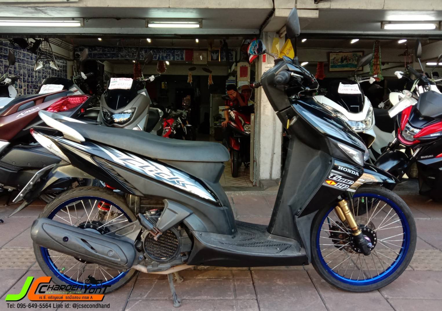 รถบ้านแต่งแนวๆราคาเบาๆ HONDA CLICK110 จดทะเบียนปลายปี 49 สภาพครบๆ รถพร้อมใช้งาน เครื่องแน่นๆแนววัยรุ่น ขี่ดีศูนย์ไม้เสีย ชุดสีสภาพดีทั้งคัน