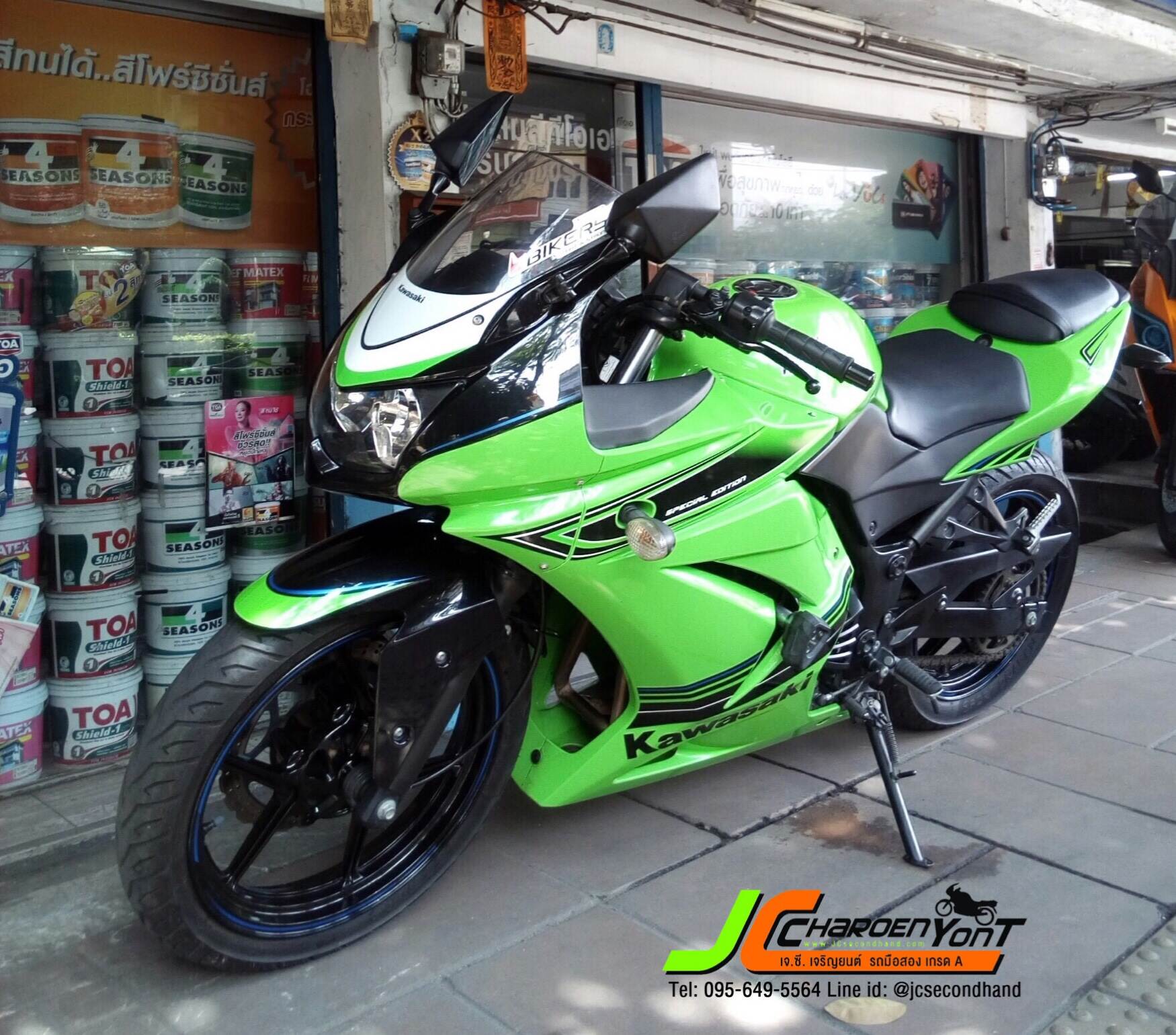 "รถบ้านมือเดียวดีกรี 2 สูบ" สภาพเป๊ะมาก KAWASAKI NINJA250~Special Edition จดทะเบียนปลายปี54 สภาพสวยสมบูรณ์มาก เครื่องดีแน่น ไม่มีปัญหา ขี่นิ่มเร่งดีไม่มีสะดุด