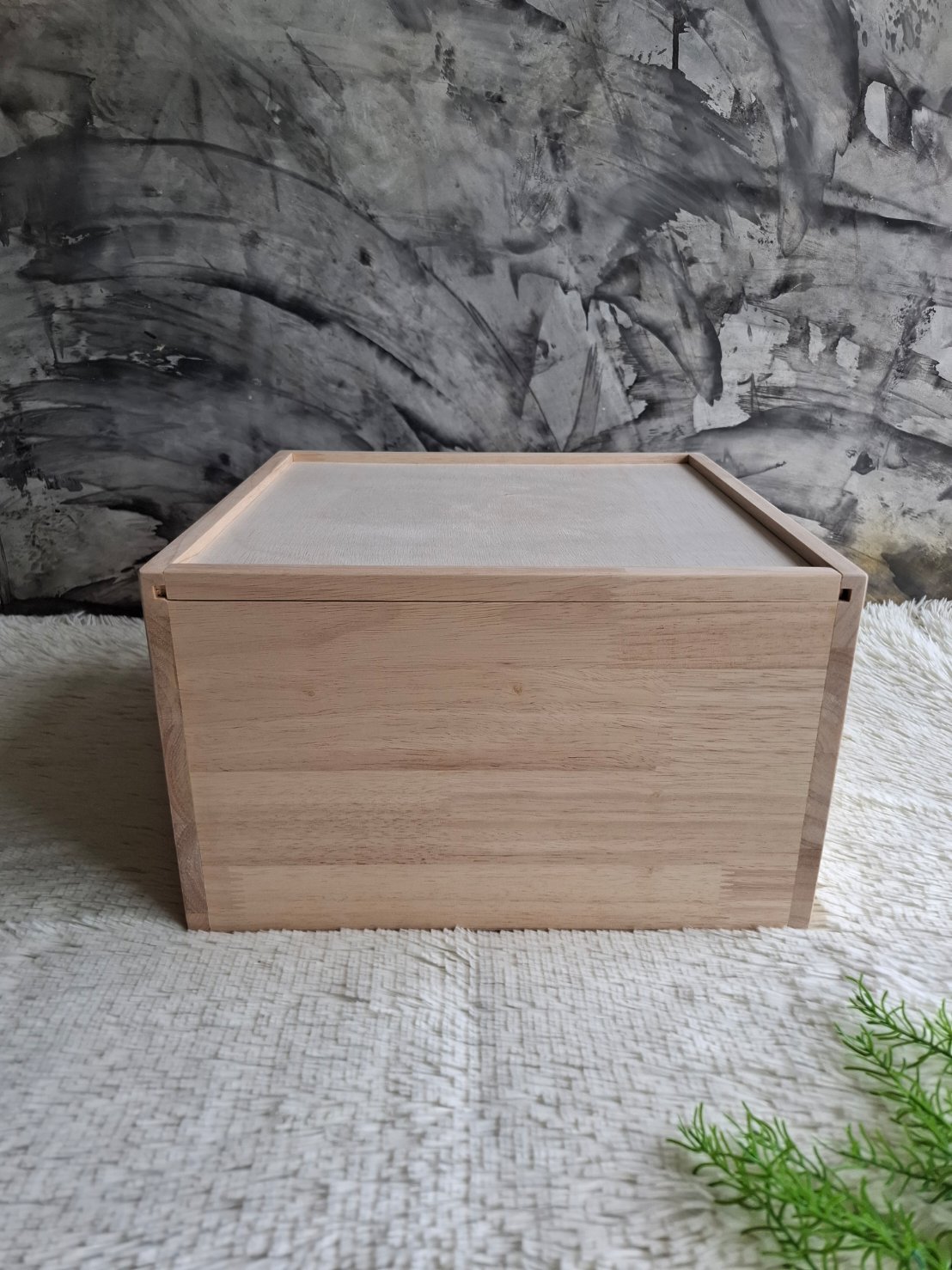 กล่องไม้ฝาสไลด์