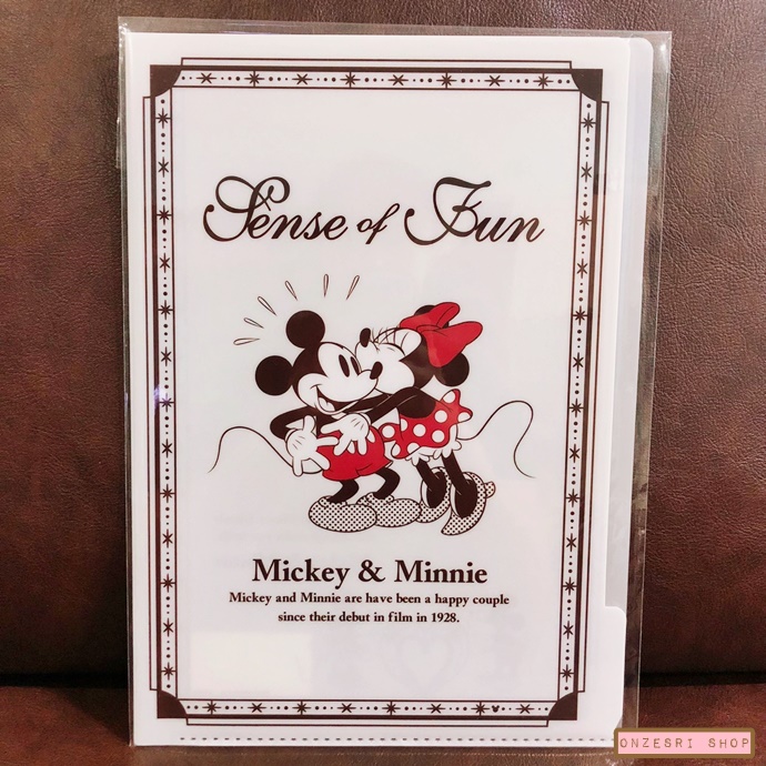 แฟ้ม A4 Vintage Mickey & Minnie แยกใส่เอกสารได้ 5 ช่อง