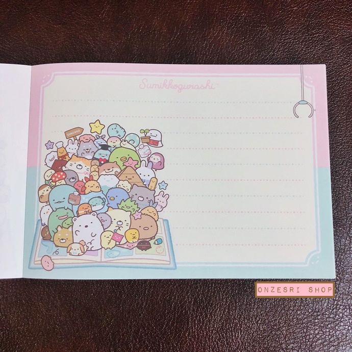 สมุดฉีก Sumikko Gurashi - Everyone Gathers แบบสีชมพู ขนาด 14.8 x 10.5 ซม. มี 4 ลาย รวม 100 แผ่น