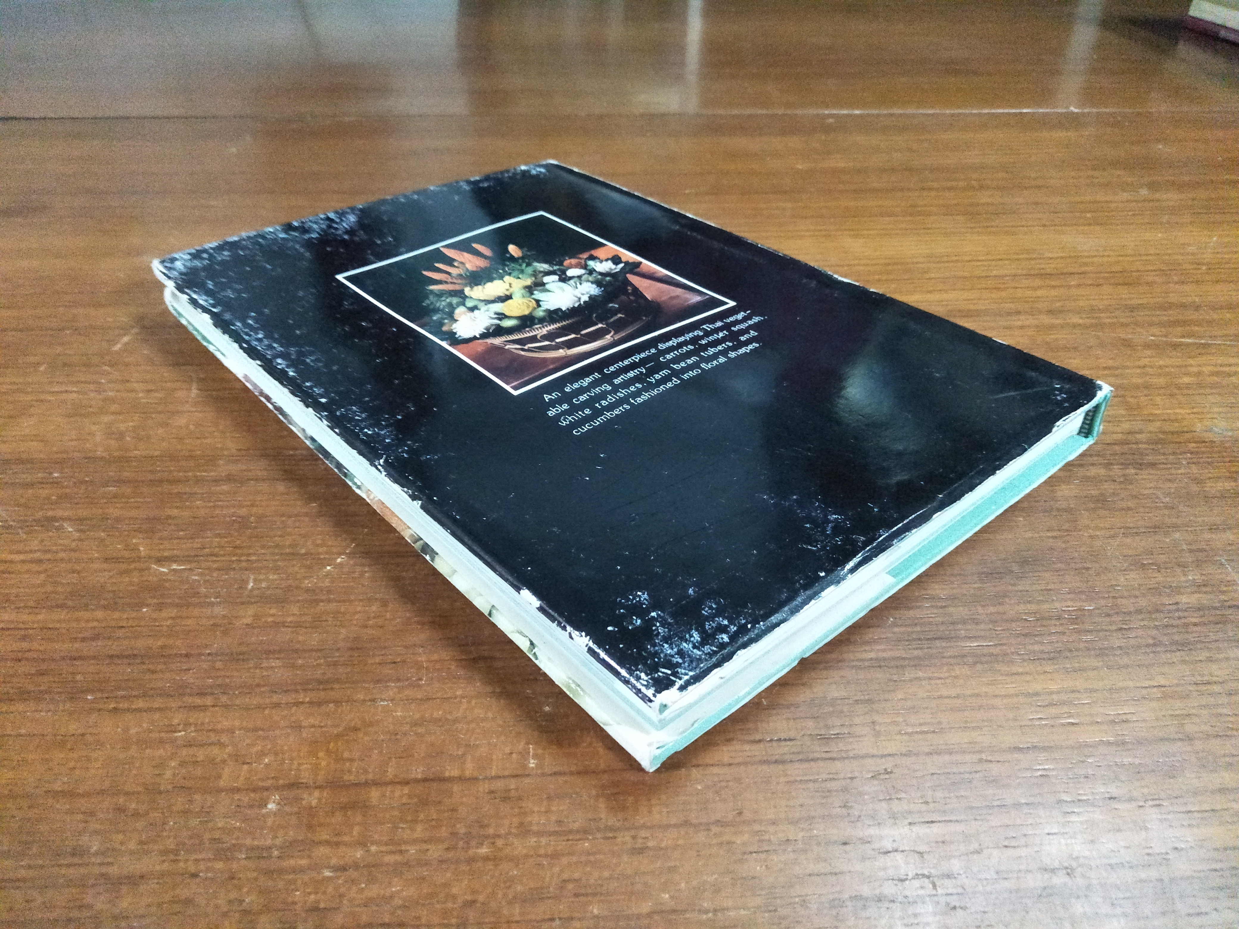 THE BEST OF THAI CUISINE / แสงแดด