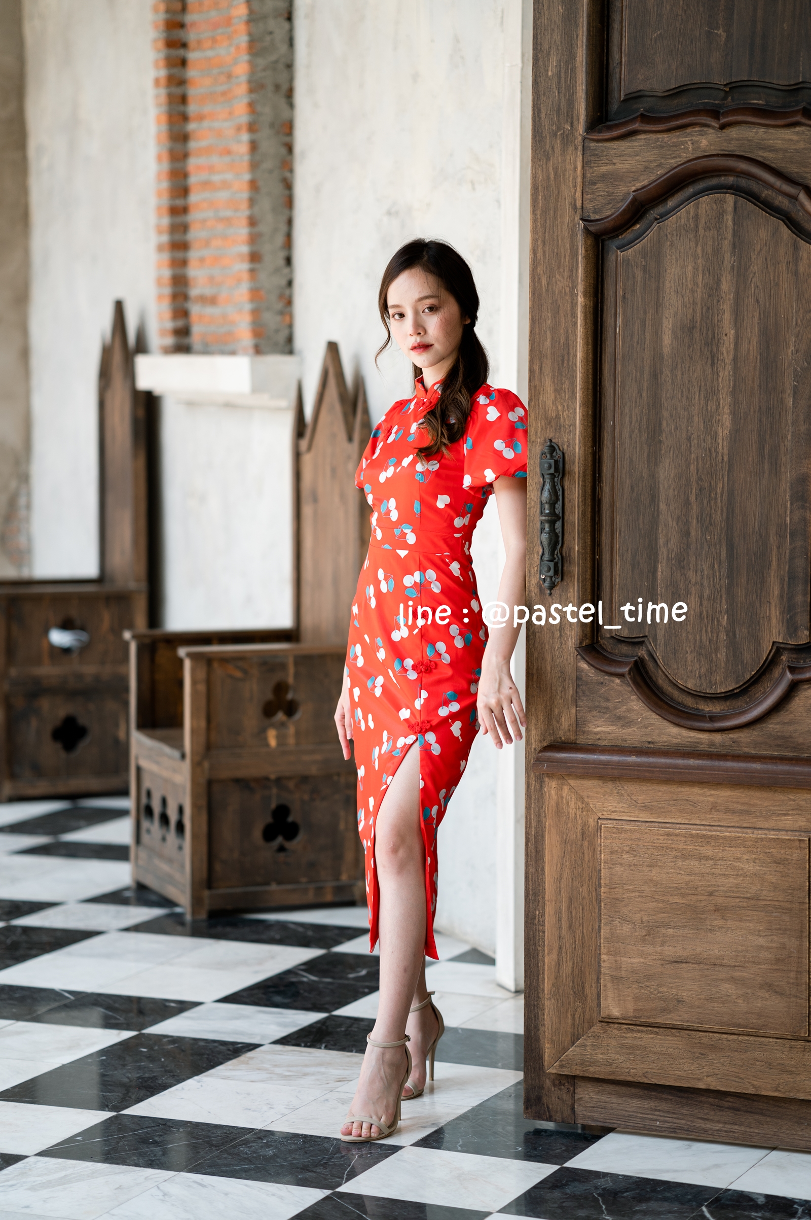 Cherry Ang Pao Dress เดรสกี่เพ้าคอจีนสีแดง