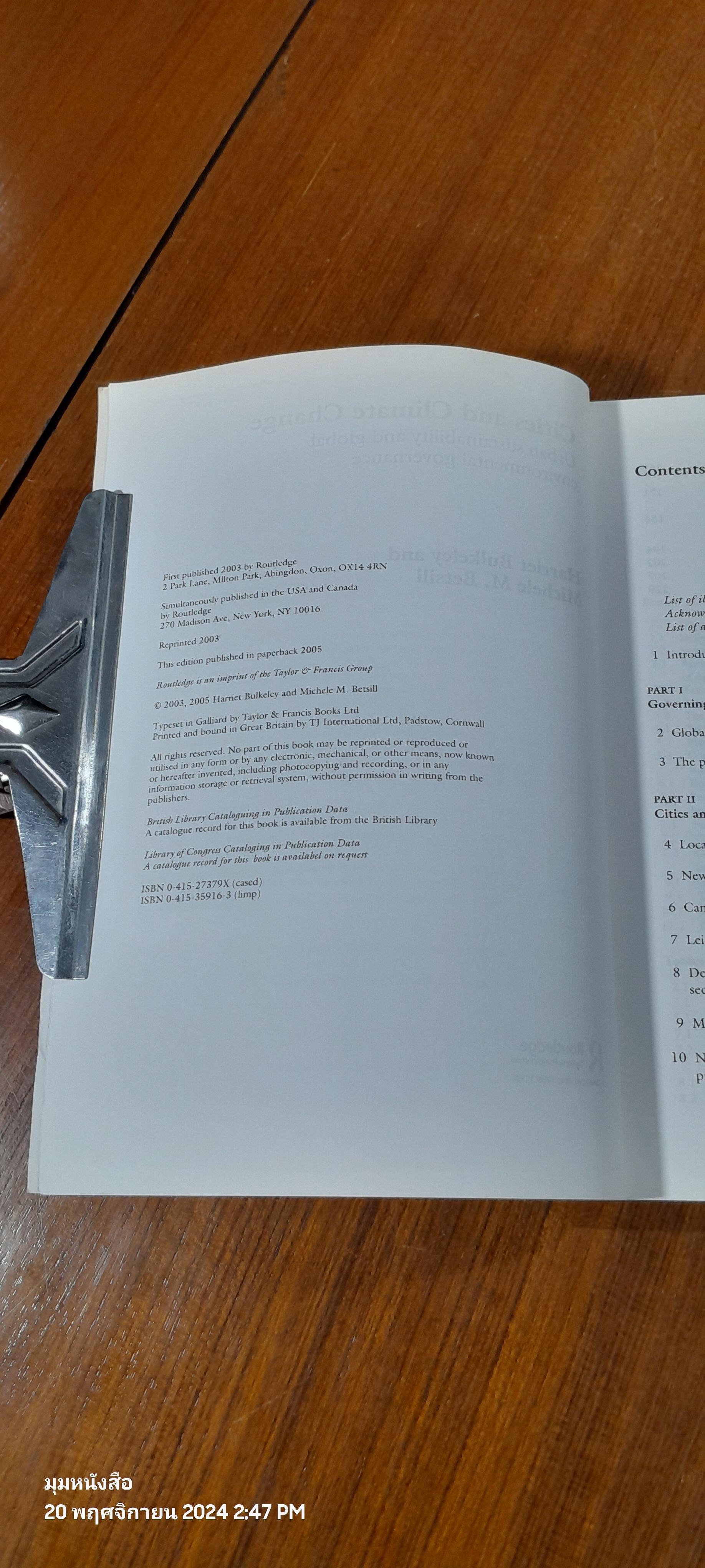 CITIES AND CLIMATE CHANGE / Harriet Bulkeley and Harriet Bulkeley