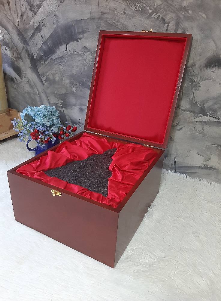 กล่องใส่องค์พระพุทธรูป