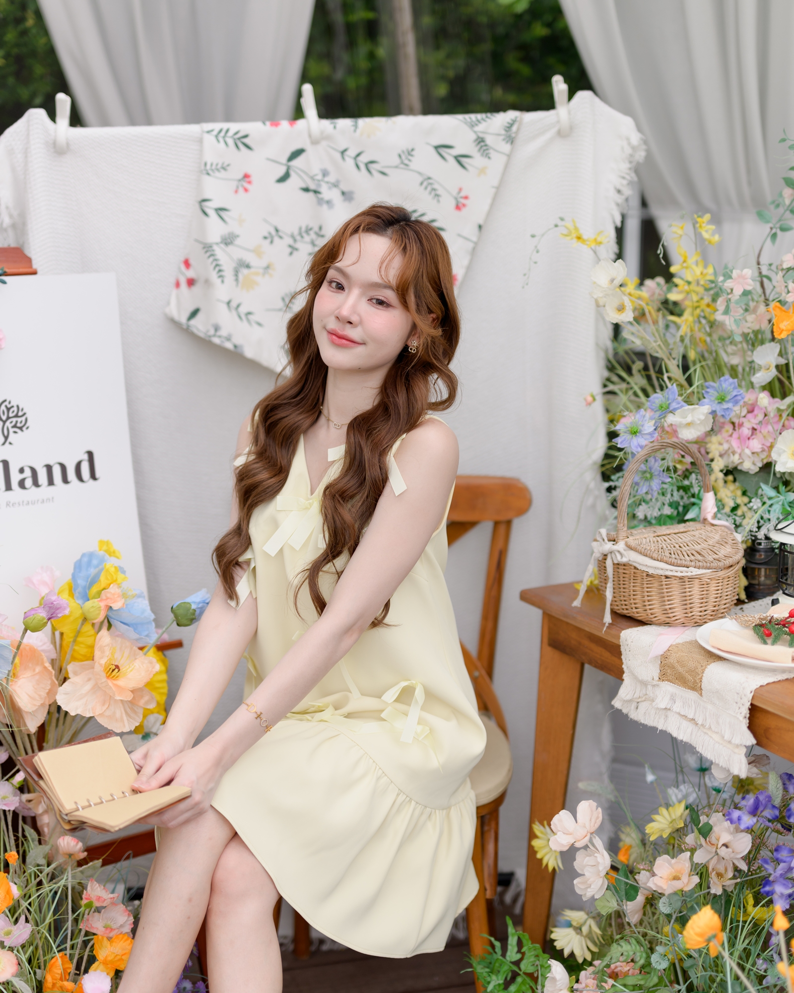 Bow me softly dress : สีเหลืองอ่อน