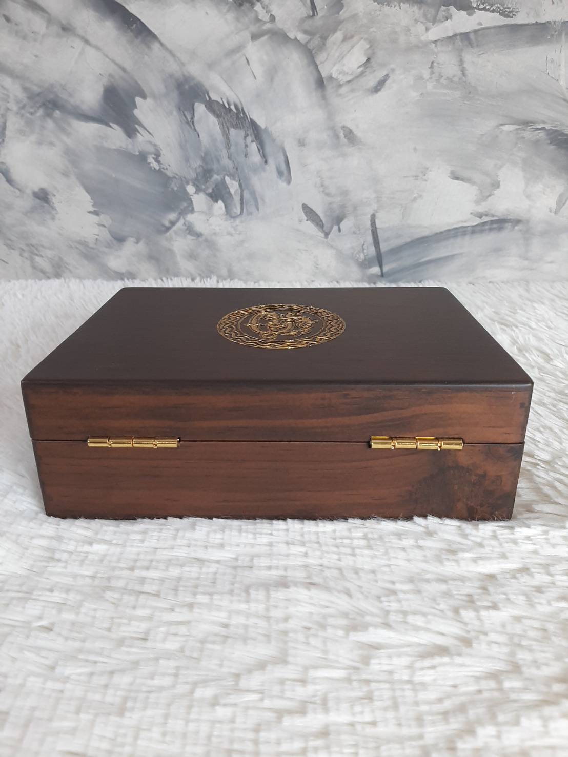 กล่องไม้ฝาล็อคสีวอลนัท