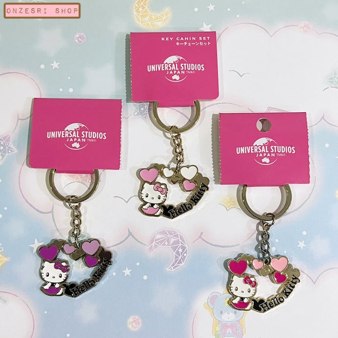 พวงกุญแจ Hello Kitty ลายหัวใจ จาก Universal Studios Japan ทำจากโลหะ ด้านหลังมีปั๊มโลโก้ สูงประมาณ 7 ซม. มี 3 สีให้เลือก