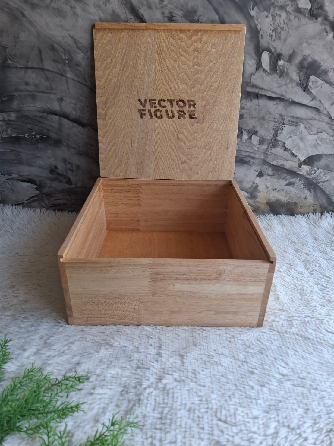 กล่องไม้ฝาสไลด์