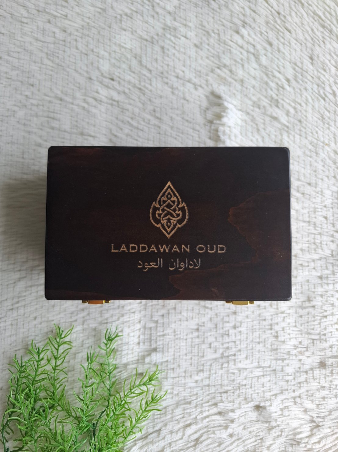 กล่องไม้ใส่ขวดน้ำหอม