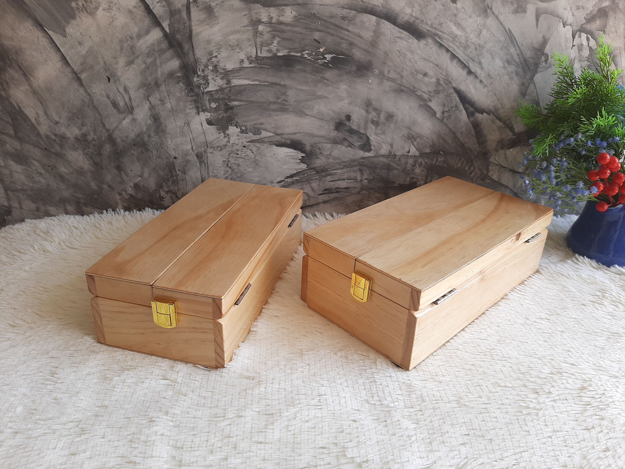 กล่องไม้ฝาล็อค บานพับเปิด 2 ด้าน