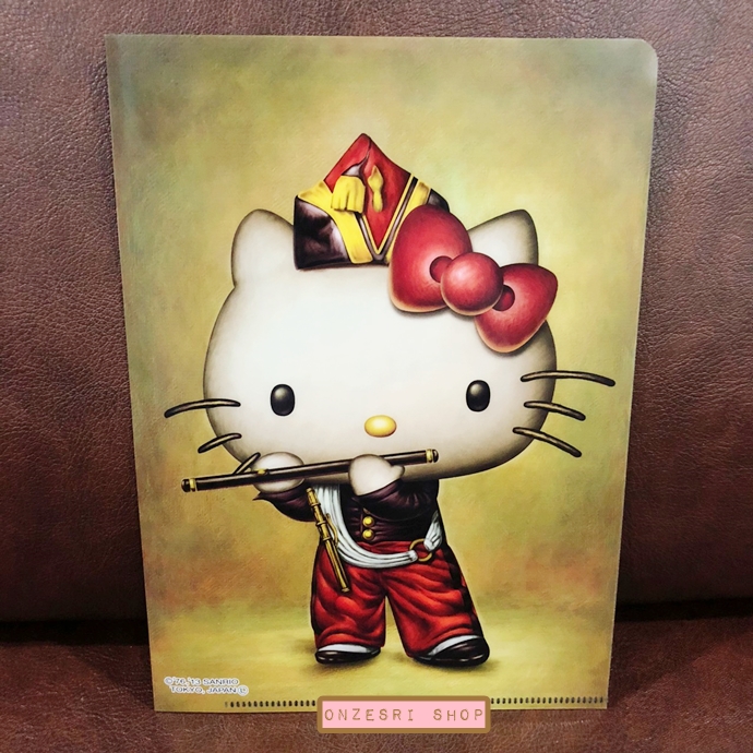 แฟ้มขนาด A5 Hello Kitty Museum Art Collection แบบภาพเขียน The Fifer / Manet ด้านในเป็นช่อง Pocket ใส่ของได้ทางซ้าย-ขวา ลายสวย ขนาด 21 x 14.8 ซม.