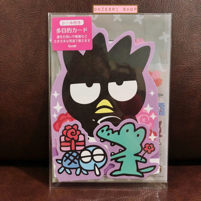 การ์ดเปล่า Sanrio & Seal Card แบบ Badtz Maru สามารถเขียนด้านในได้ มีสติกเกอร์น่ารักให้แปะได้ 1 แผ่น มาพร้อมซองลายน่ารักเข้ากัน ขนาดประมาณ 16.2 x 11 ซม.