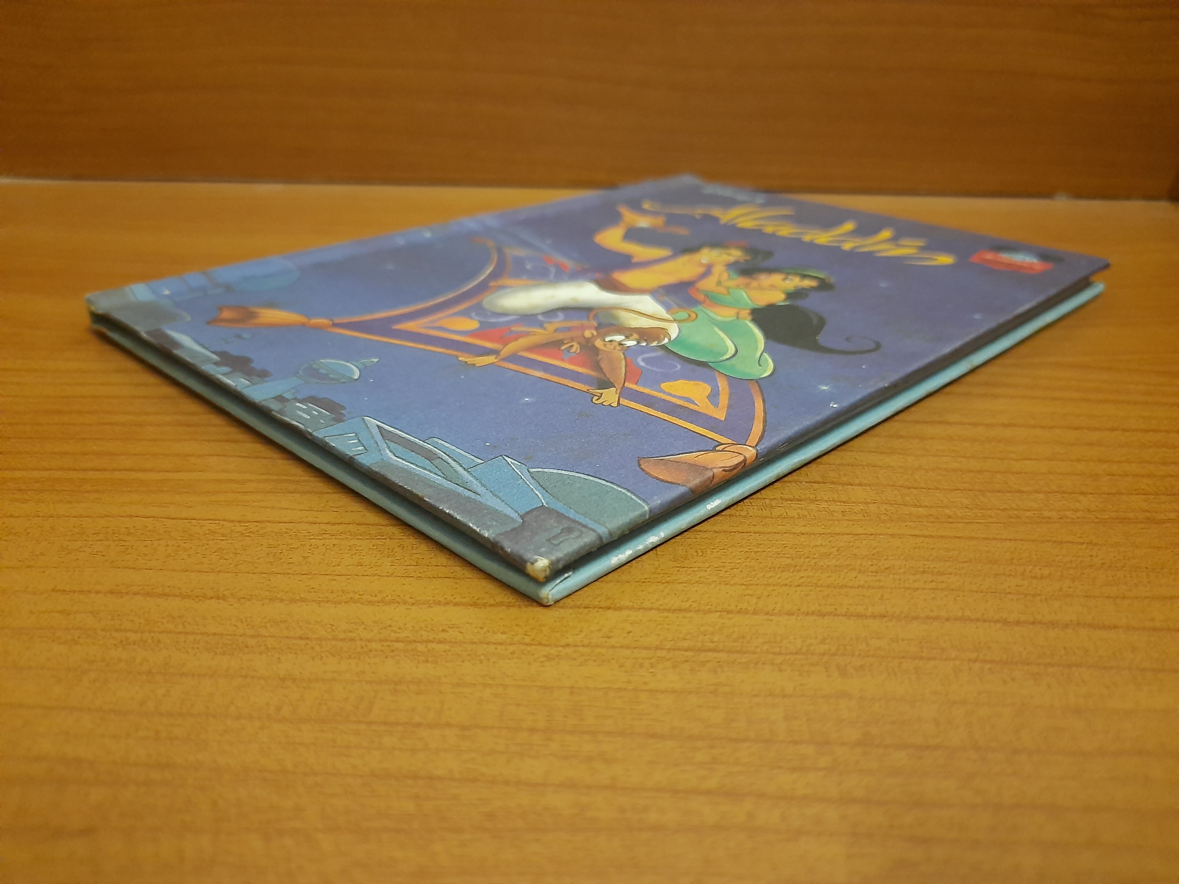 WALT DISNEY : ALADDIN