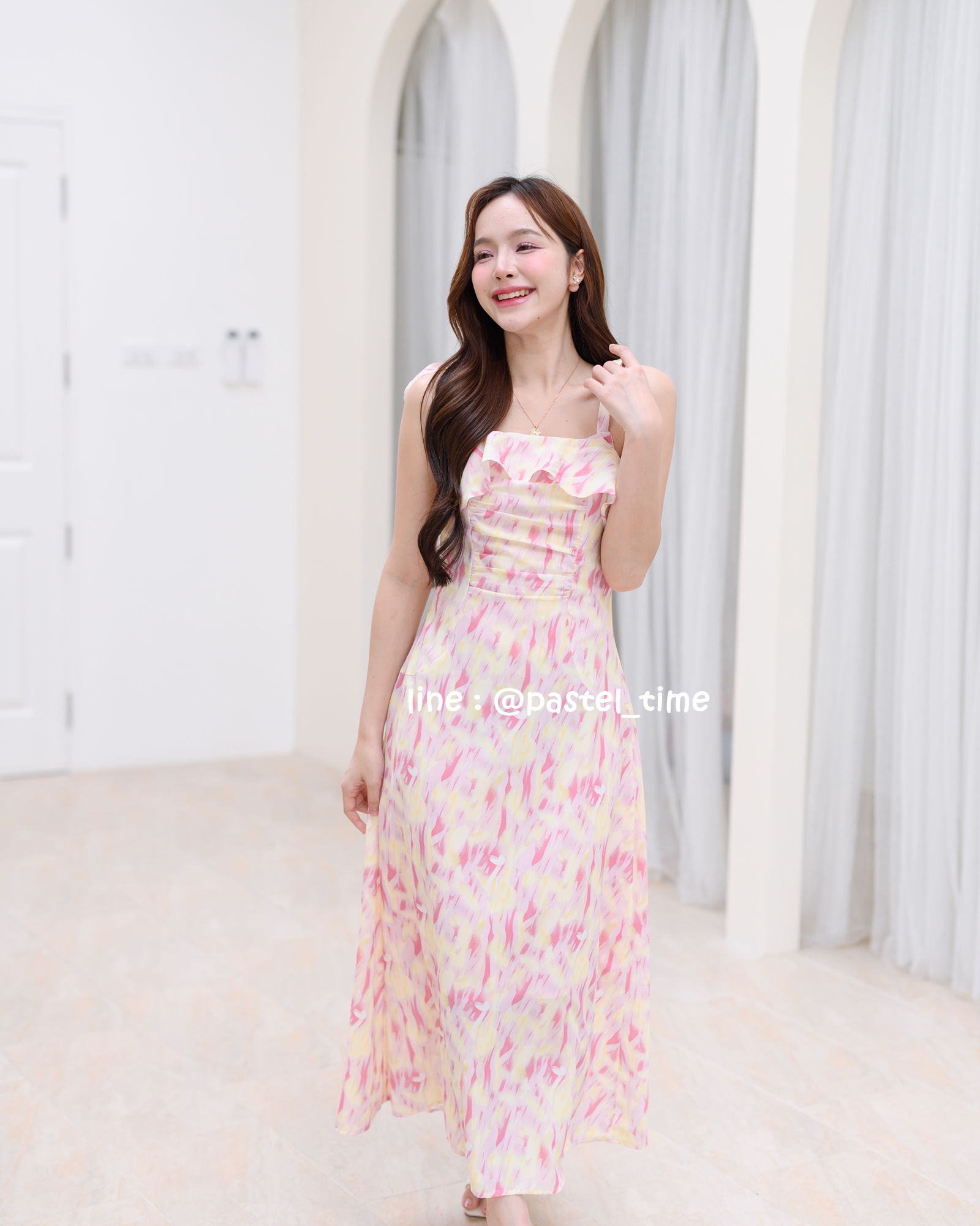 Love in a mist Maxi dress – ลายสีน้ำโทนสีชมพู