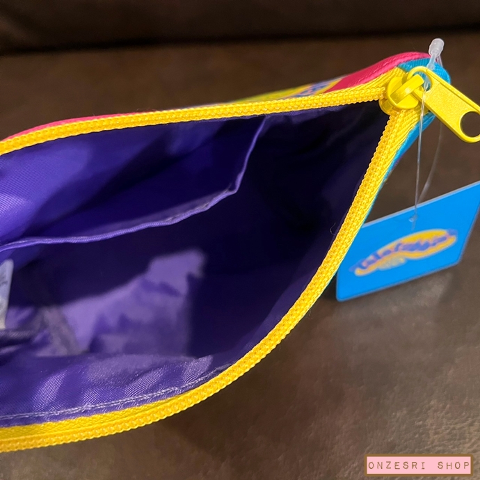 กระเป๋า Teletubbies Pouch จาก Plaza Japan แบบสีฟ้า ขนาด 20 x 13 x 6 ซม. ทำจากหนัง PU แบบมี texture