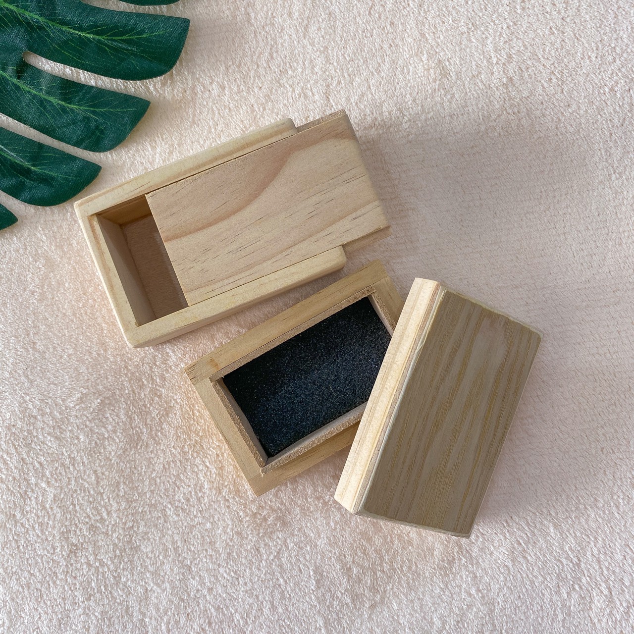 กล่อง Flash drive (Flash drive box)