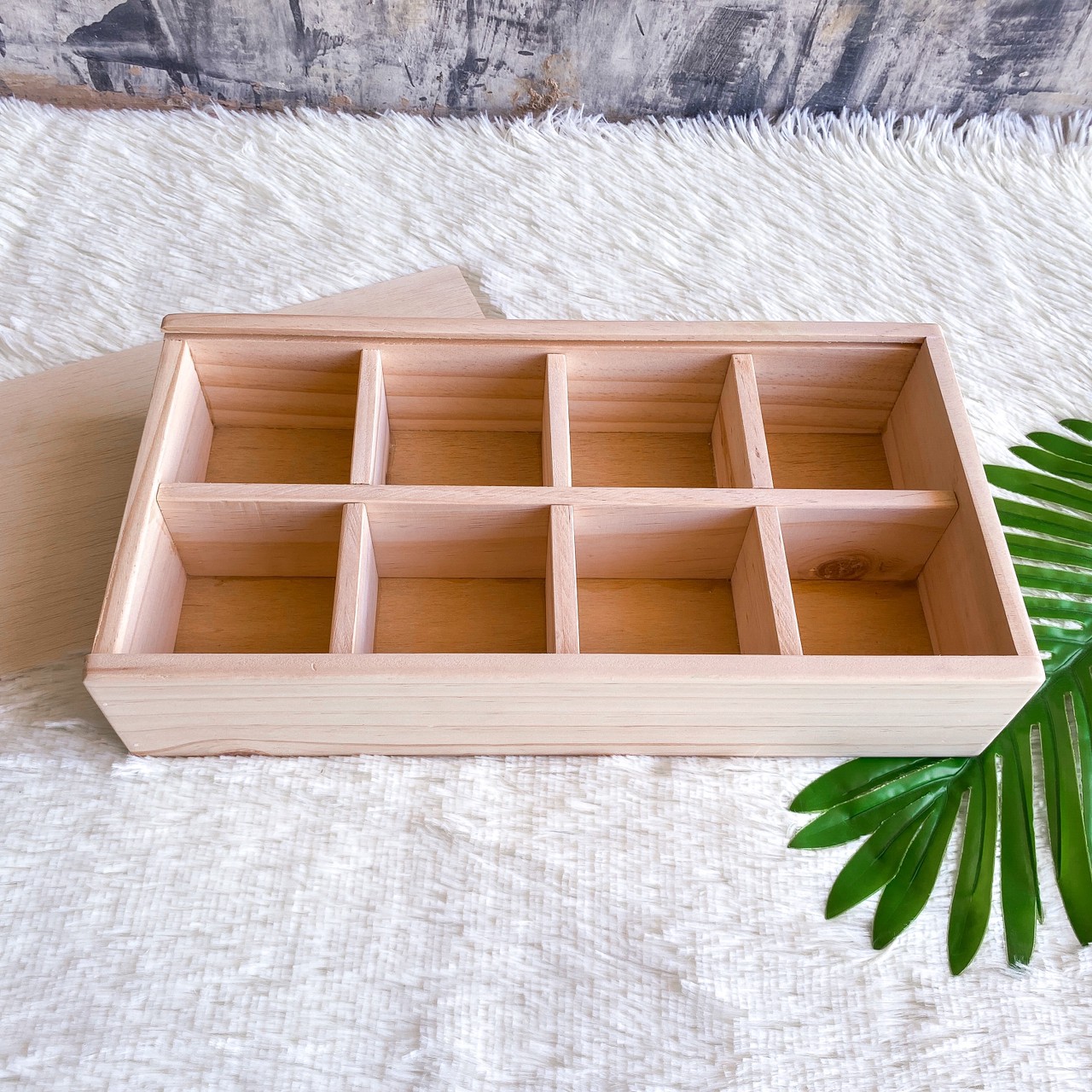 กล่องไม้สนฝาสไลด์ (Wooden pine box)