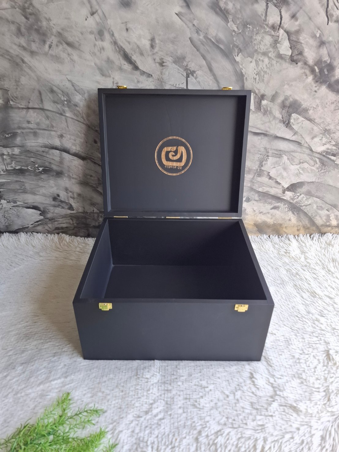 กล่องไม้ใส่งานโมเดล