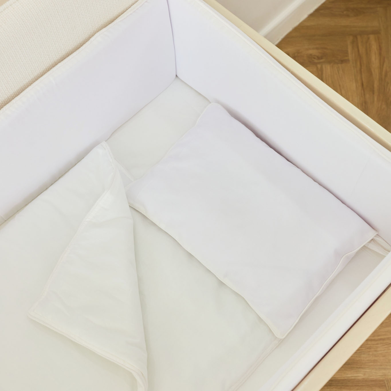 idawin ชุดเครื่องนอน Bedding Set รุ่น zoom Plus ลาย Lovely Snow