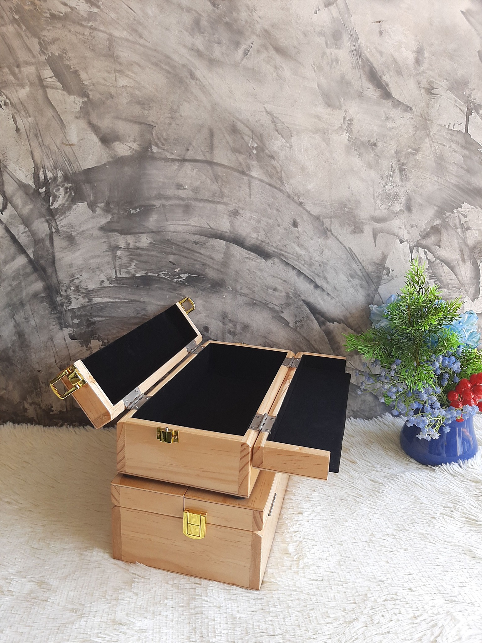 กล่องไม้ฝาล็อค บานพับเปิด 2 ด้าน